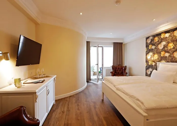 Hotel Weinquartier Minges 3*