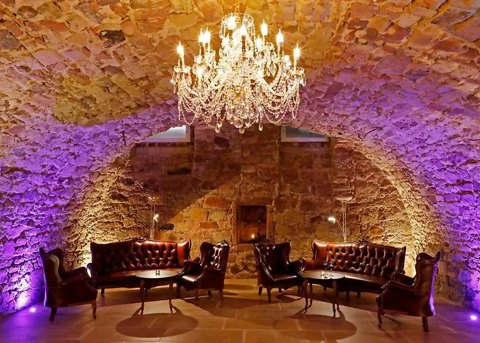 Weinquartier Minges Hotel Kirrweiler (Sudliche Weinstrasse)